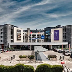 Hotel Radisson Blu Hotel, Airport ****